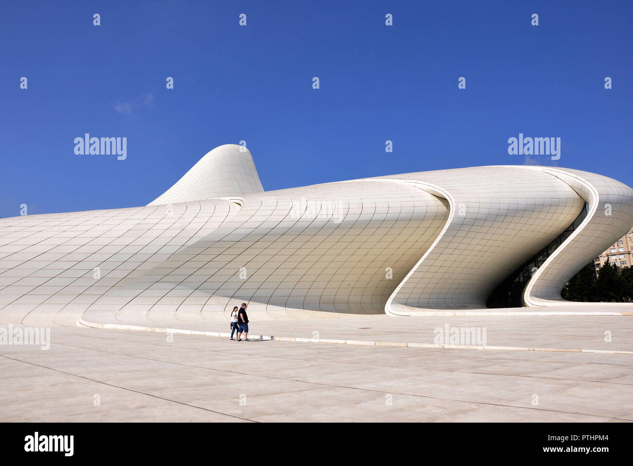 Aserbaidschan, Baku, der Heydar Aliyev Kulturzentrum Stockfoto