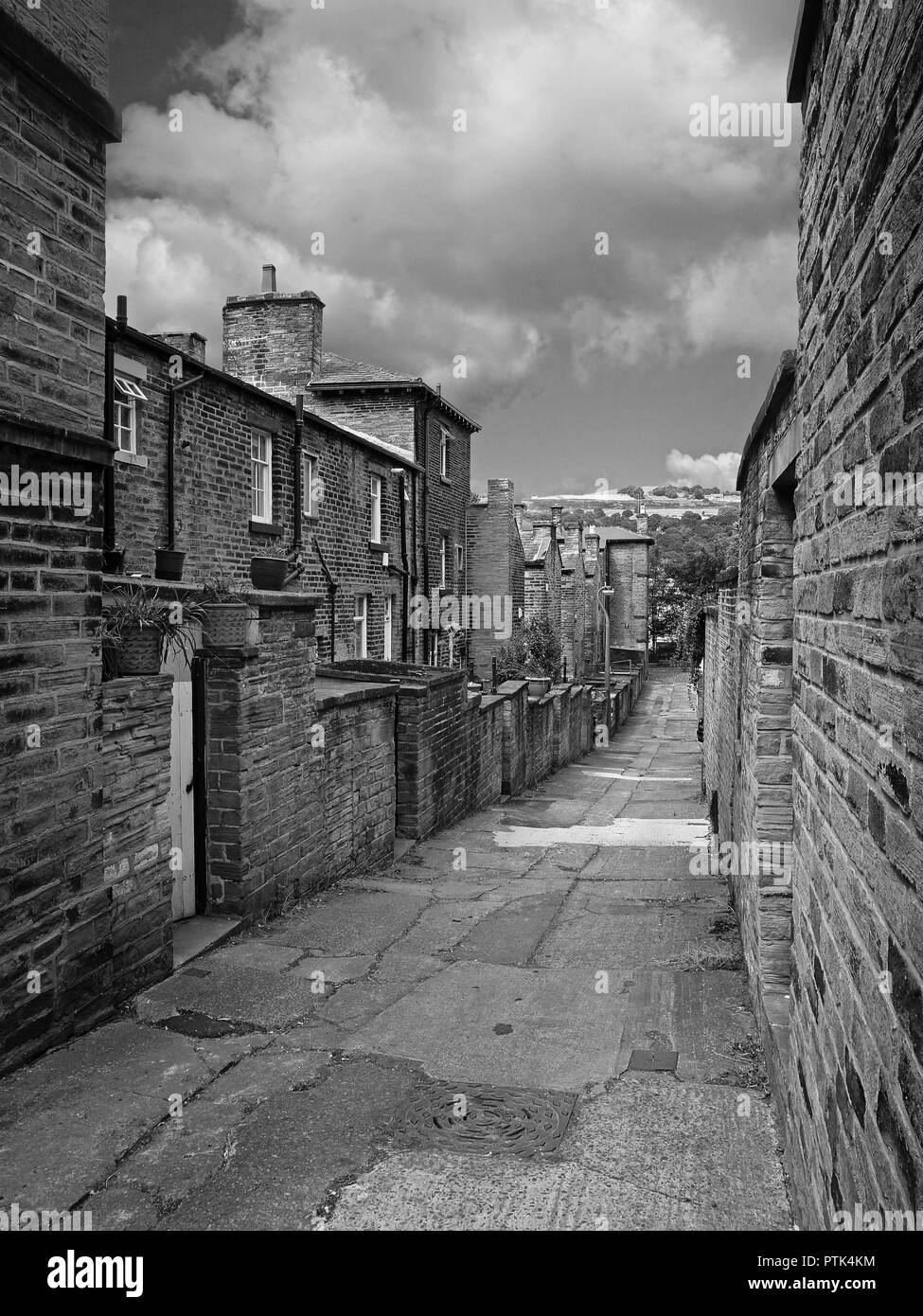 Eine typische Straße in Saltaire, Bradford, Yorkshire Stockfoto