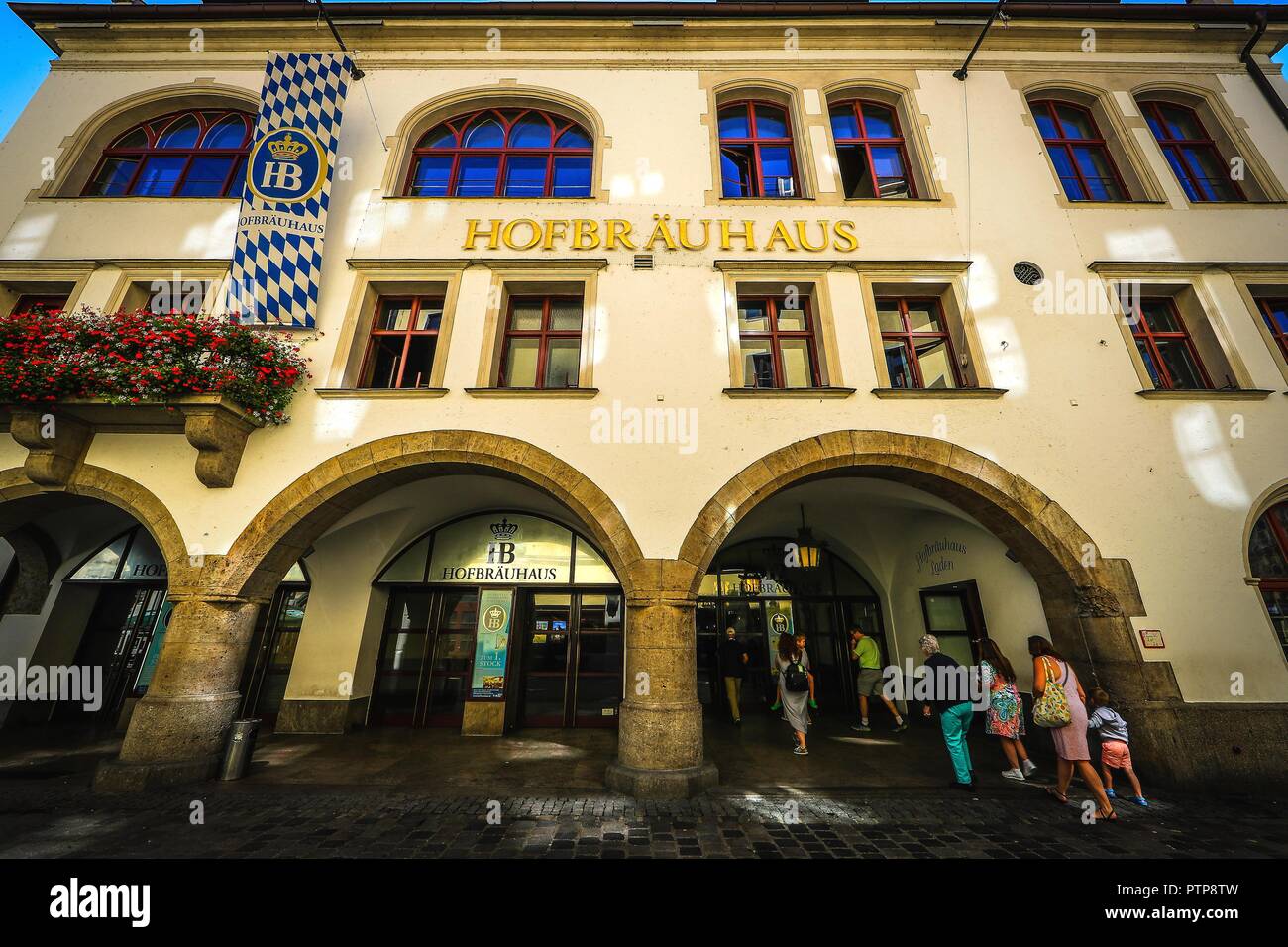 Das hofbräuhaus Staatlichen ist der berühmteste Brauerei in München ...