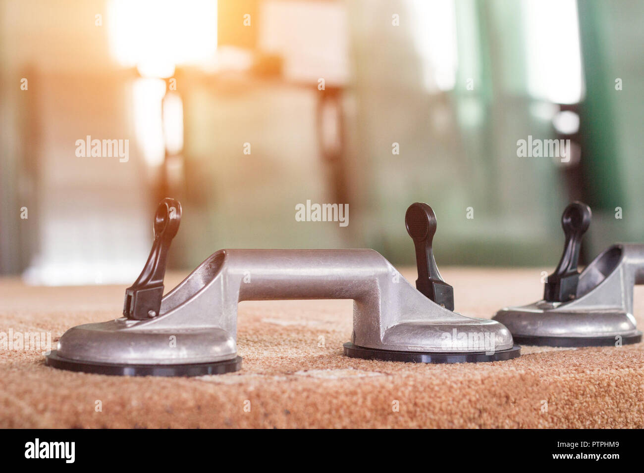 Die Produktion von PVC-Fenstern, Sauger für Glas, Glas workshop Stockfoto