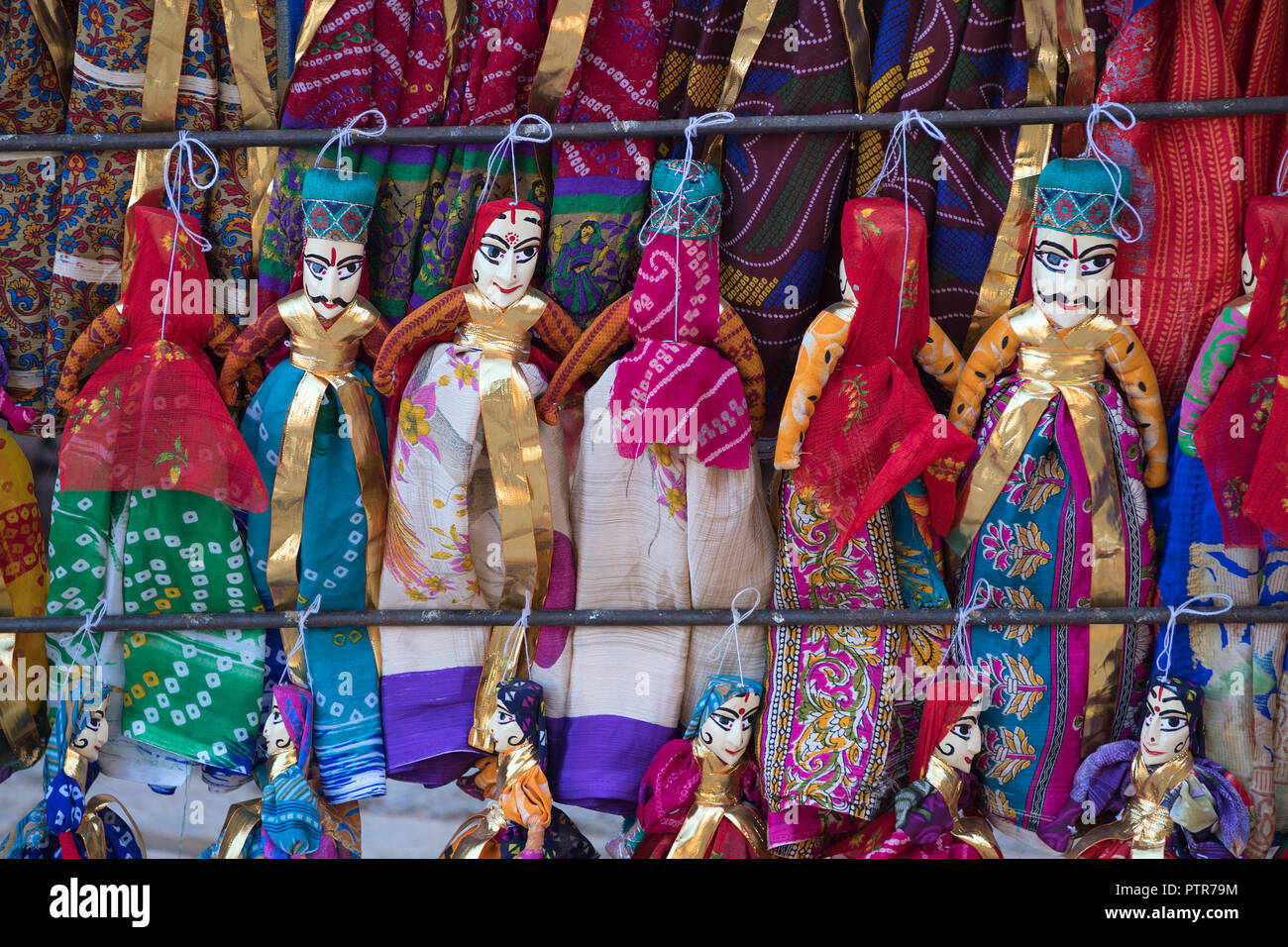 Das Bild der Puppen zum Verkauf in Jaisalmer Fort, Jaisalmer, Rajasthan, Indien Stockfoto