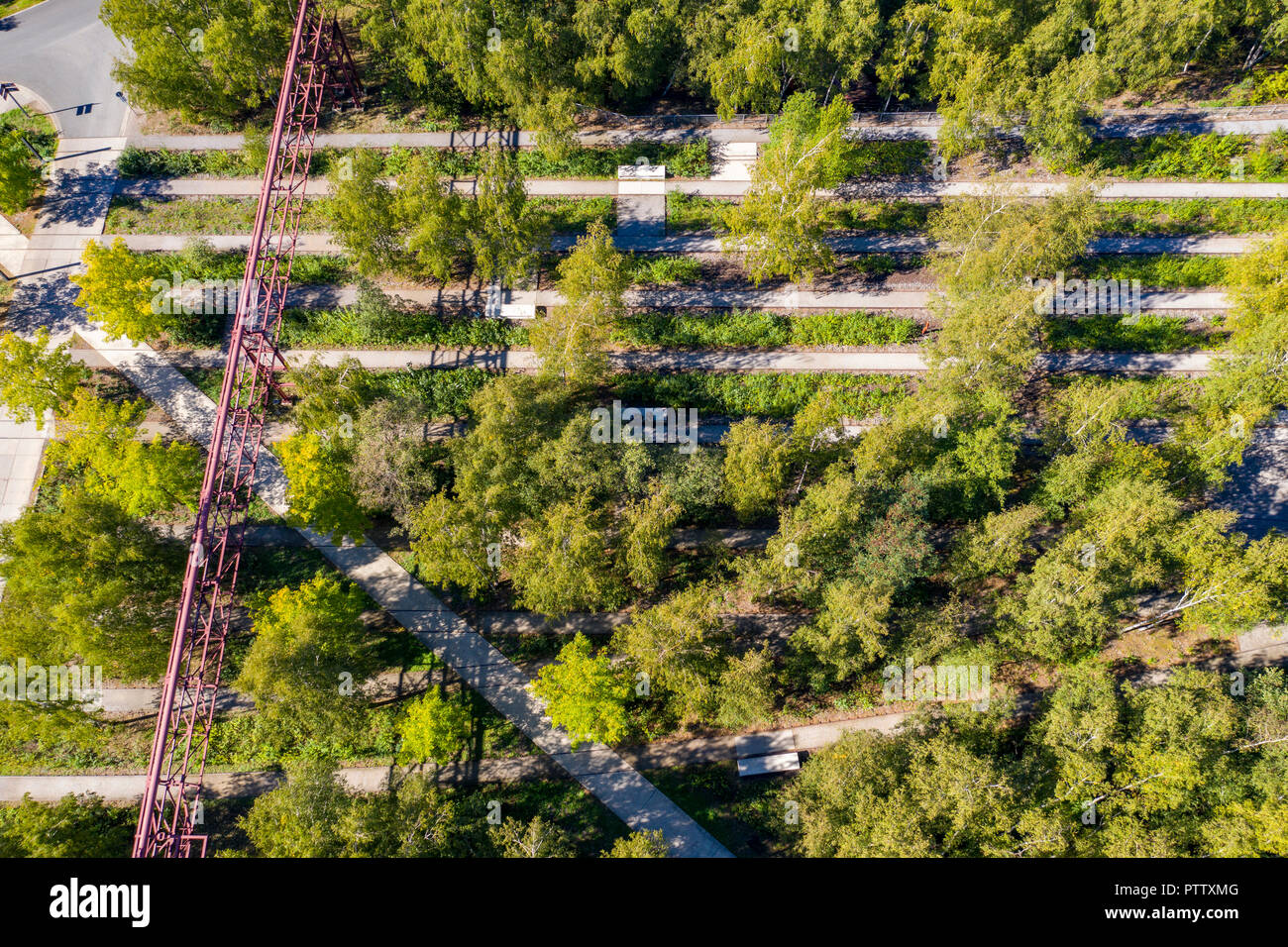 Weltkulturerbe Zeche Zollverein in Essen Zeche Zollverein Park, ehemaliger Bahnstrecke Boulevard, Deutschland Stockfoto