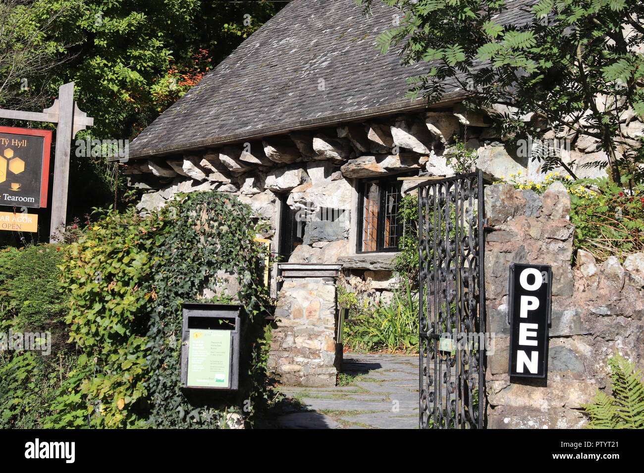 Das hässliche Haus Teestube, Wales, Großbritannien Stockfoto