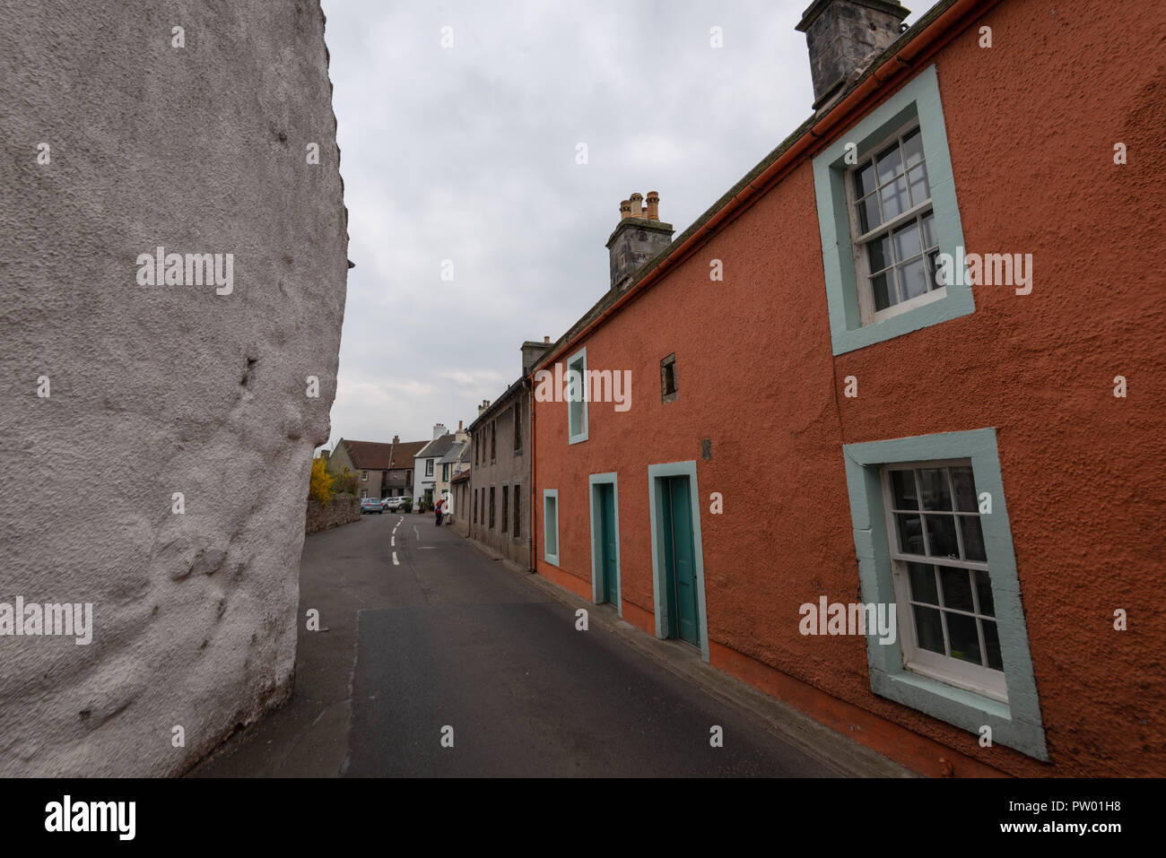 Tanhouse Brae, bunte alte Häuser, folgende Sehenswürdigkeiten: Culross, Dunfermline, Fife, Schottland, Vereinigtes Königreich Stockfoto