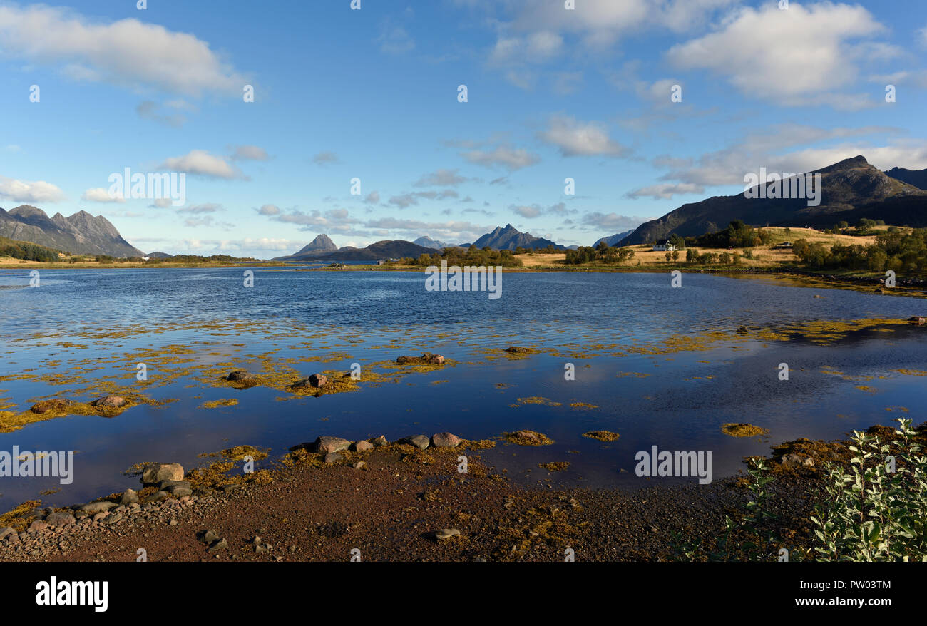 Landschaft in der Nähe von Ånnfjorden Langoya, Vesteralen Inseln, Norwegen Stockfoto