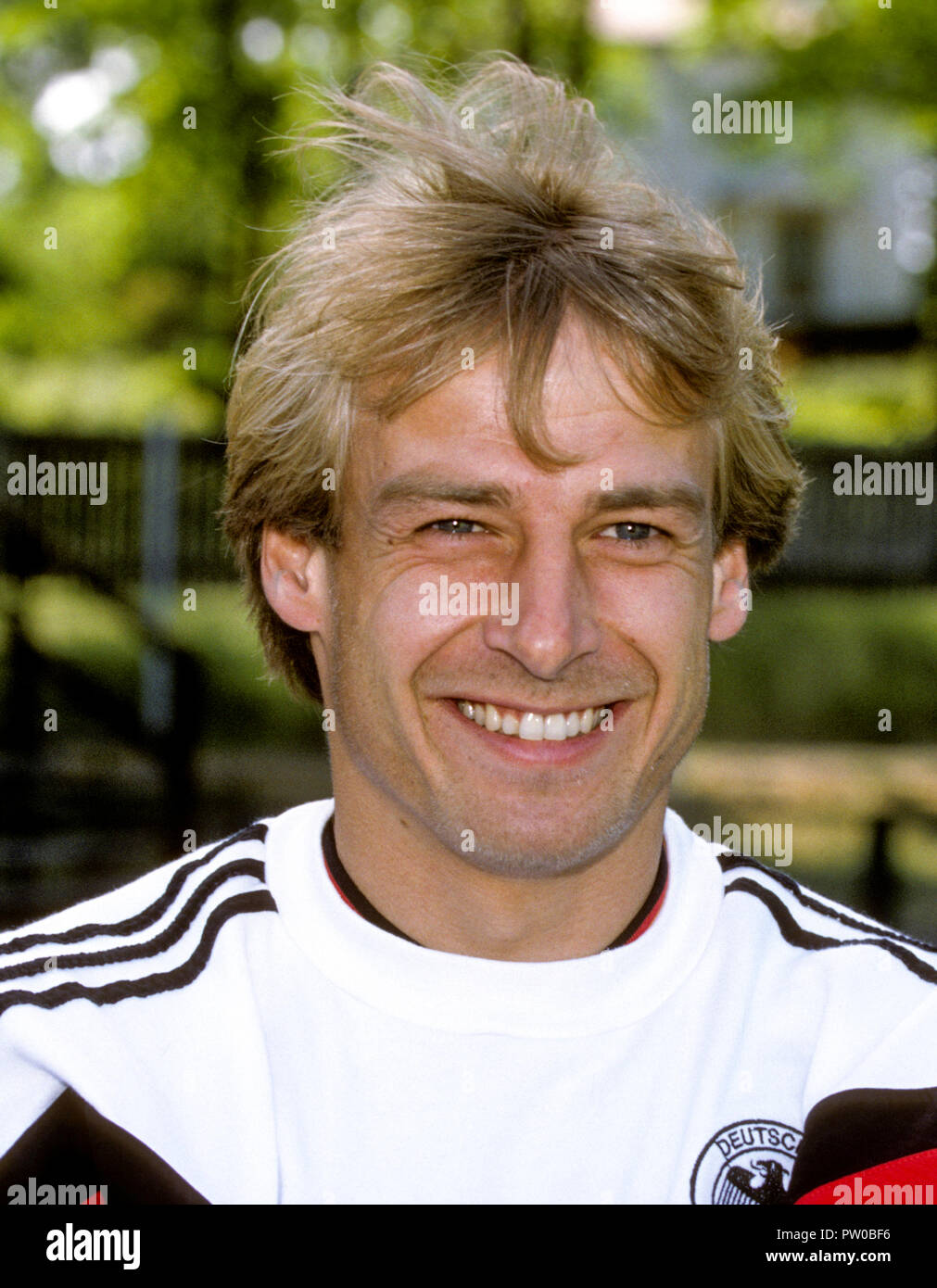 JÜRGEN KLINSMANN professioneller Fußballspieler Deutschland vor der Europameisterschaft in Schweden Stockfoto