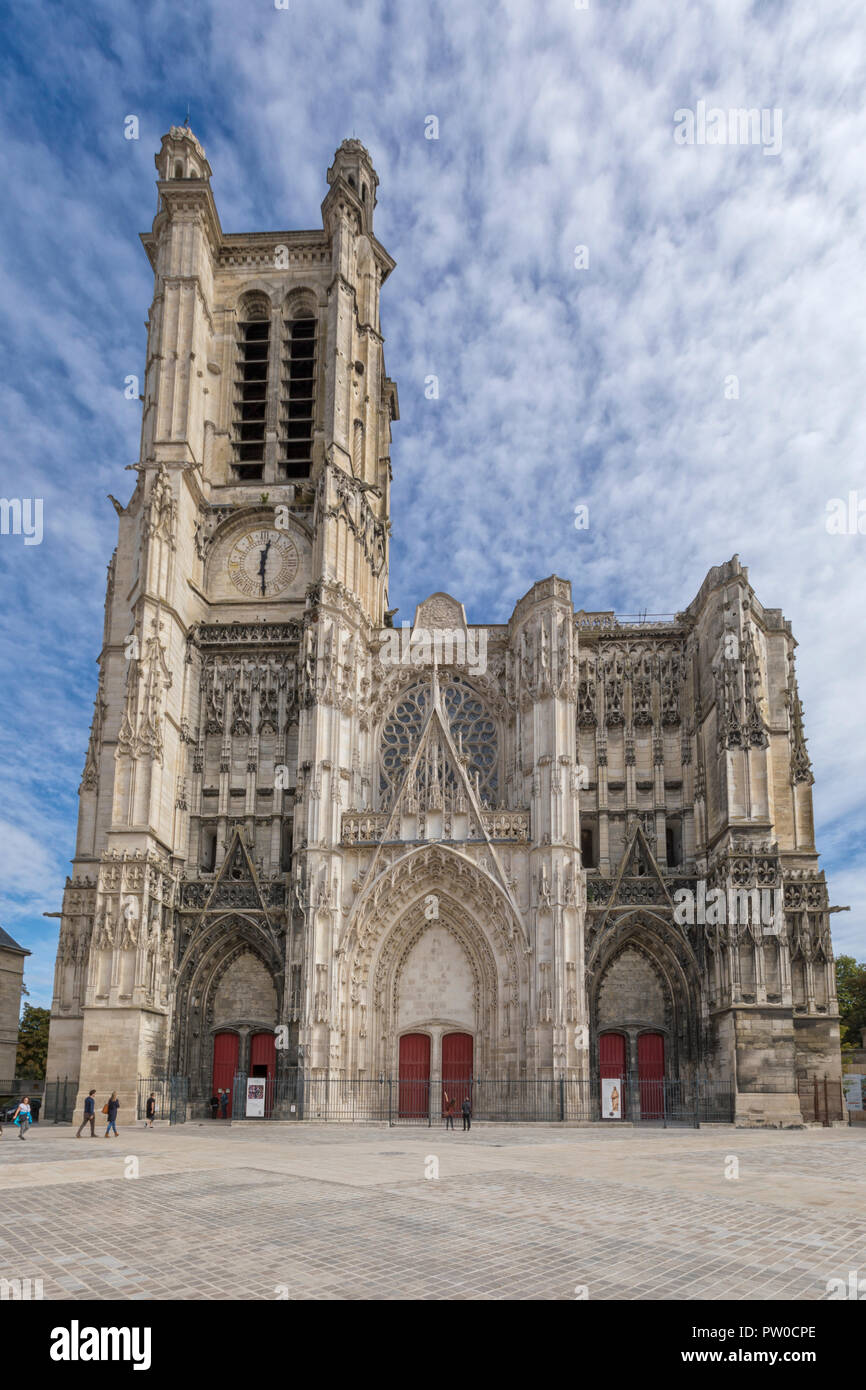 Gotische Kathedrale Saint Pierre et Saint Paul de Troyes, vom 13. bis 17. Stockfoto