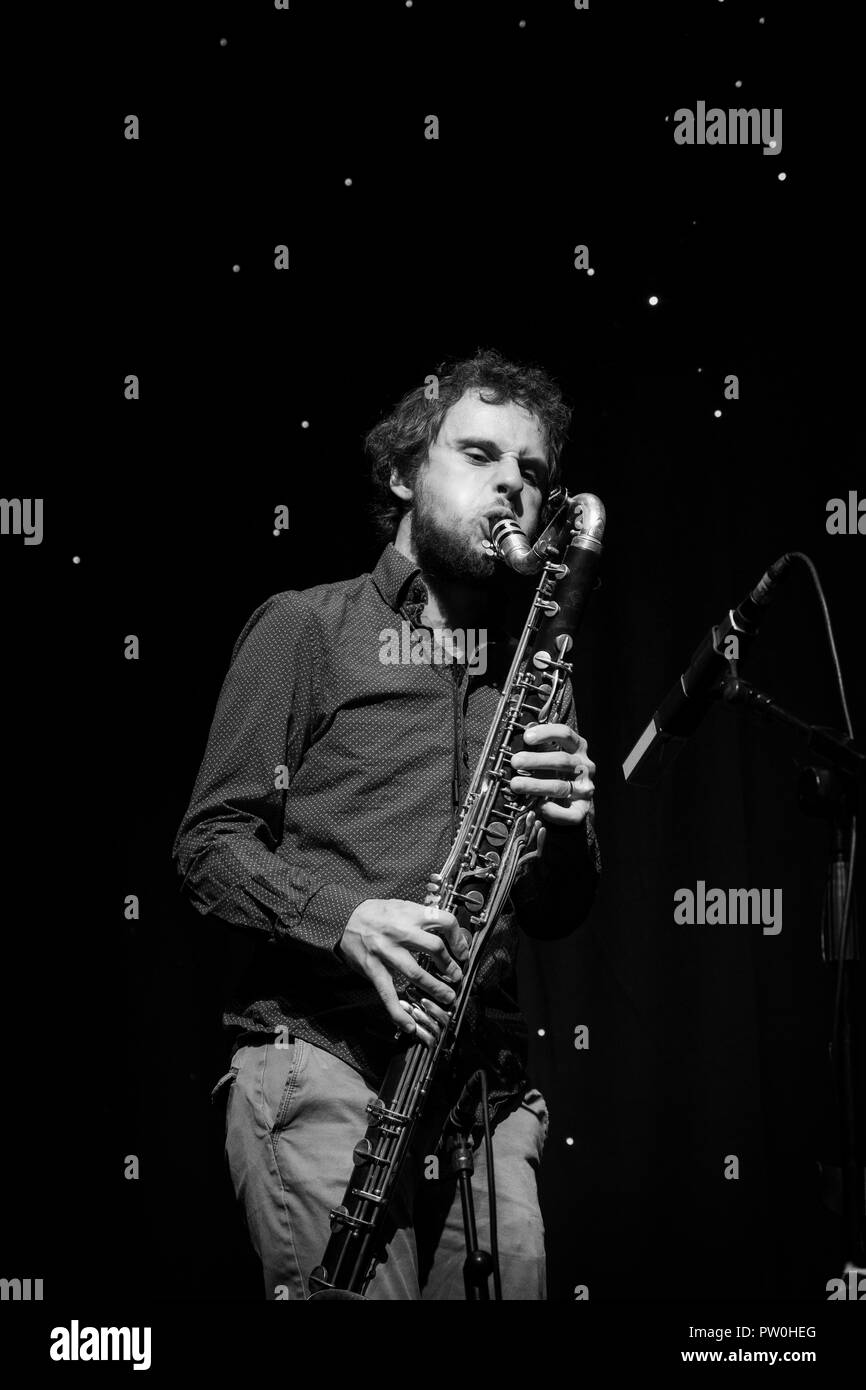 Daniel Moser Spielt Klarinette mit Woody Schwarz, bass clarinet Quartet, Scarborough Jazz Festival 2018 Stockfoto