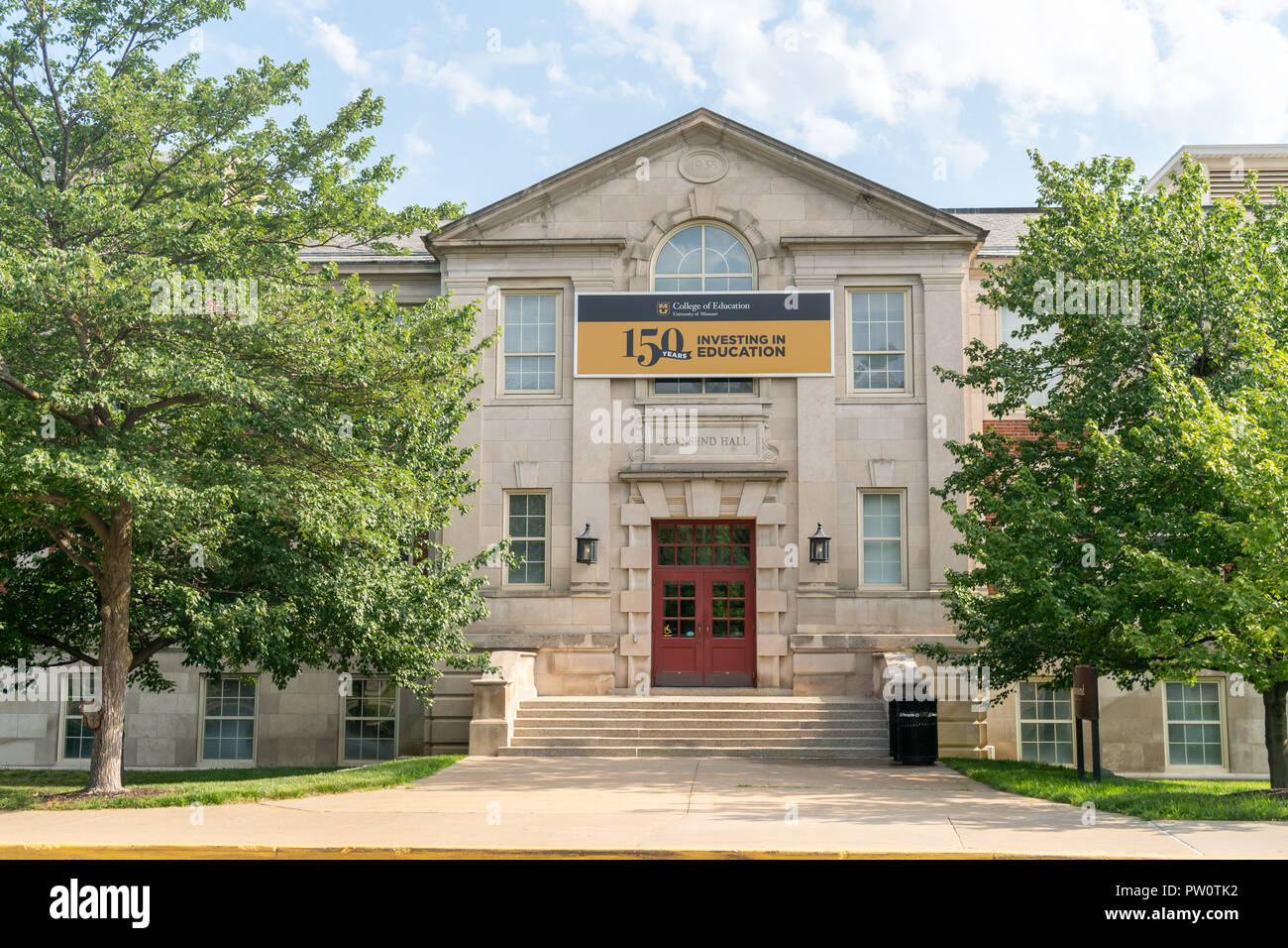 COLUMBIA, MO/USA - Juni 9, 2018: Townsend Hall und Hochschule der Ausbildung auf dem Campus der Universität von Missouri. Stockfoto