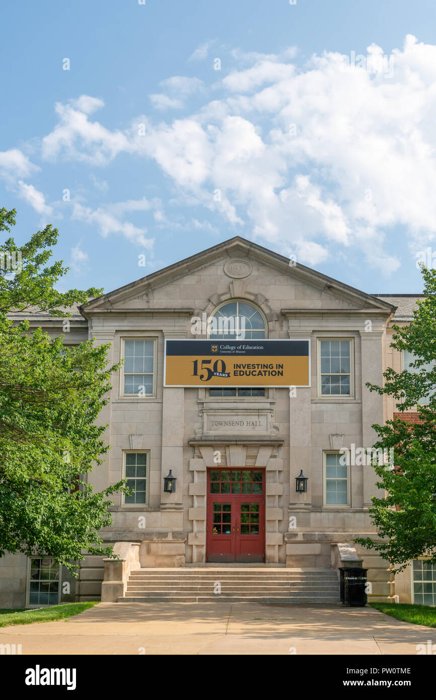 COLUMBIA, MO/USA - Juni 9, 2018: Townsend Hall und Hochschule der Ausbildung auf dem Campus der Universität von Missouri. Stockfoto