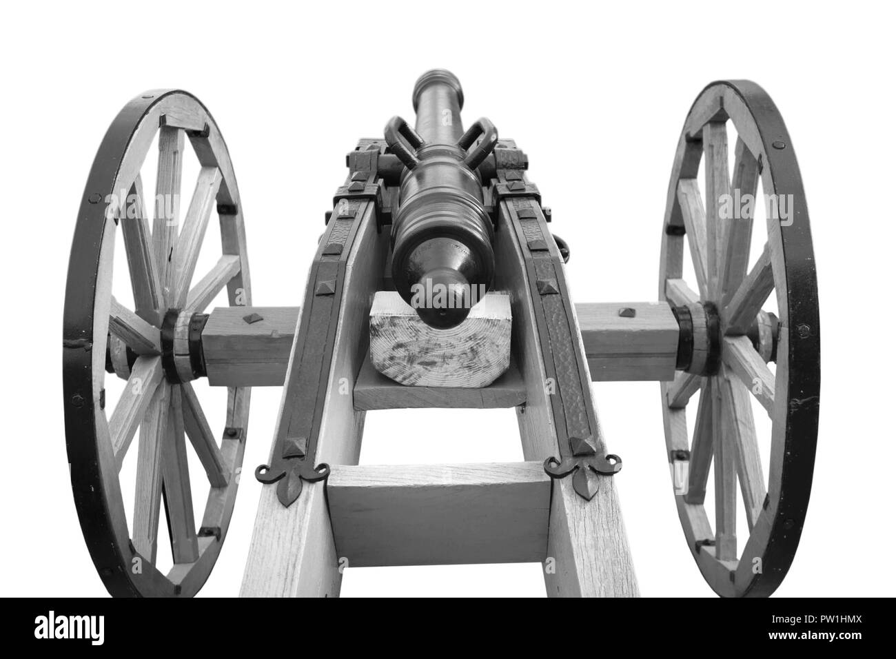 Alte Kanone. vintage Schießpulver Waffe auf weißem Hintergrund Stockfoto