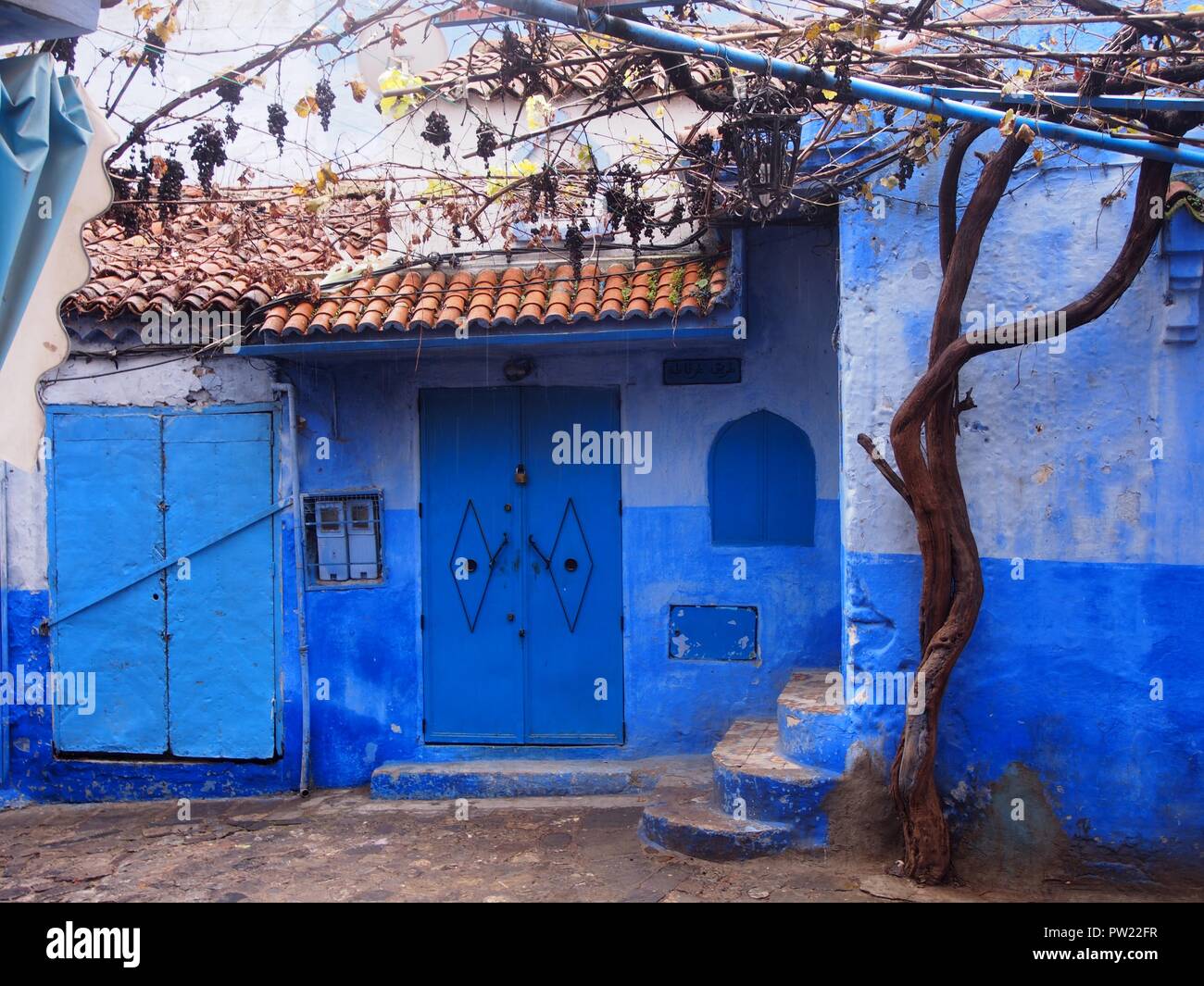 Blue House in Chefchaouen Marokko Stockfoto