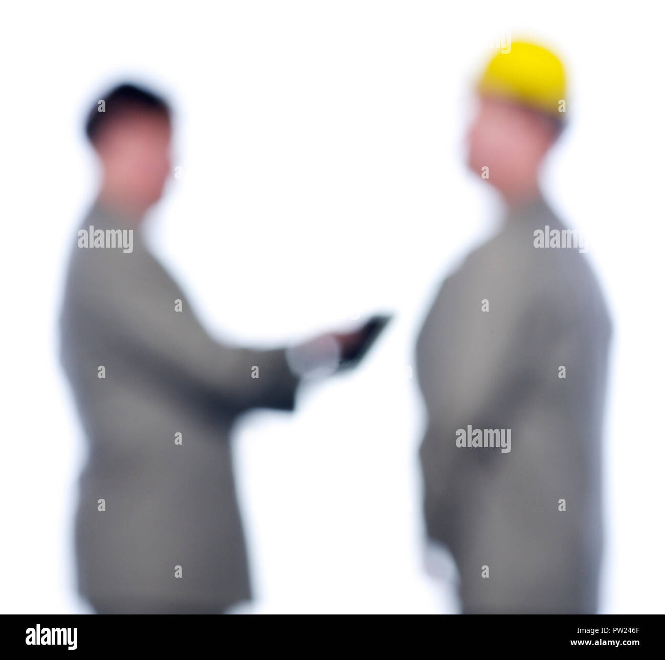 Konzept zwei Männer in Anzügen und harten Hut über Arbeit, Stand Up Meeting, Berechnung Stockfoto