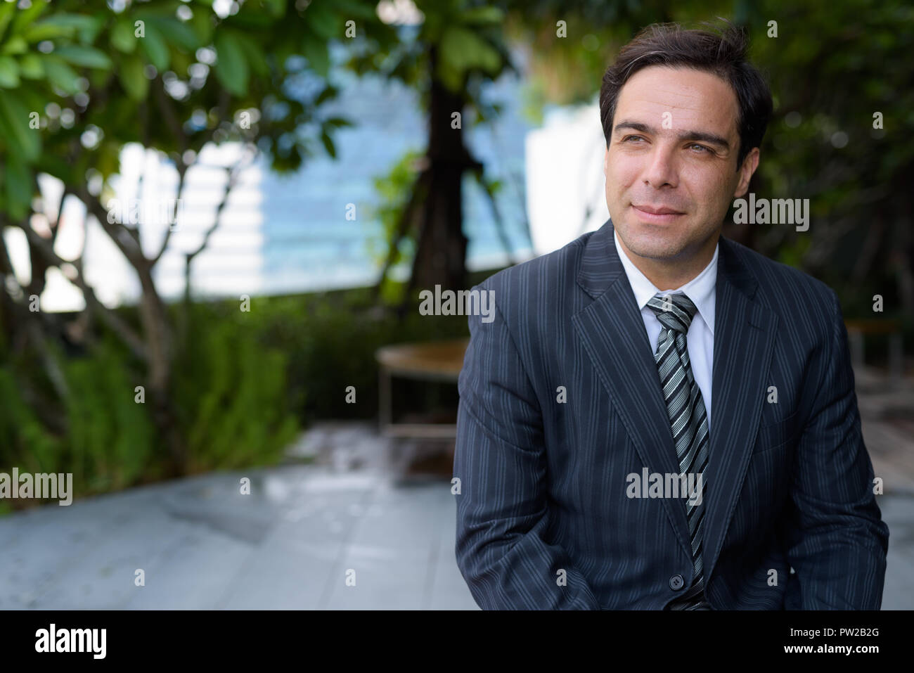 Schönen persischen Geschäftsmann in der Stadt von Bangkok, Thai Stockfoto