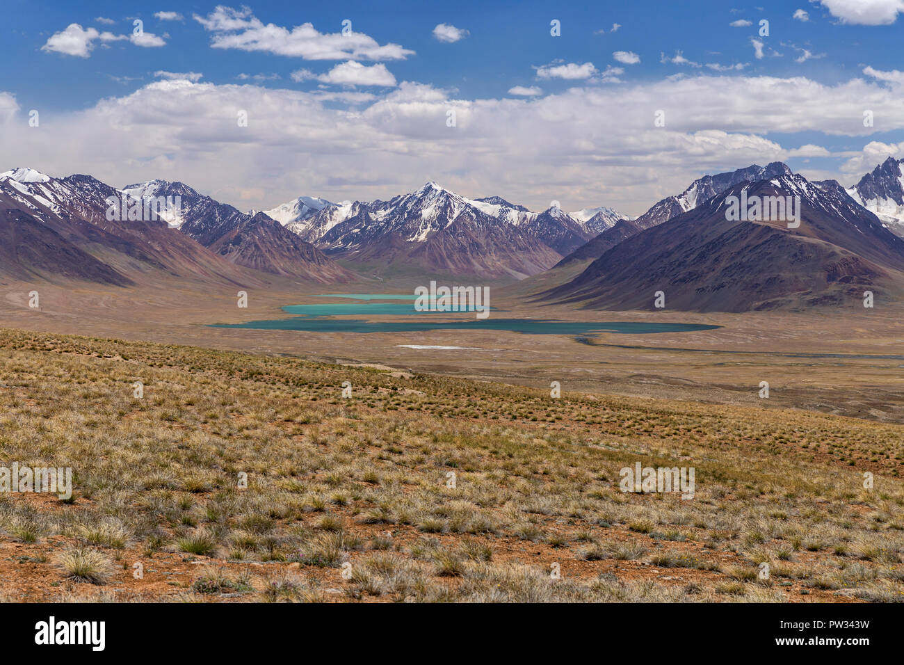 Concord Mountain und die Afghanische große Pamir aus dem südlichen Alichur, Pamir, Gorno-Badakhshan, Tadschikistan gesehen. Stockfoto