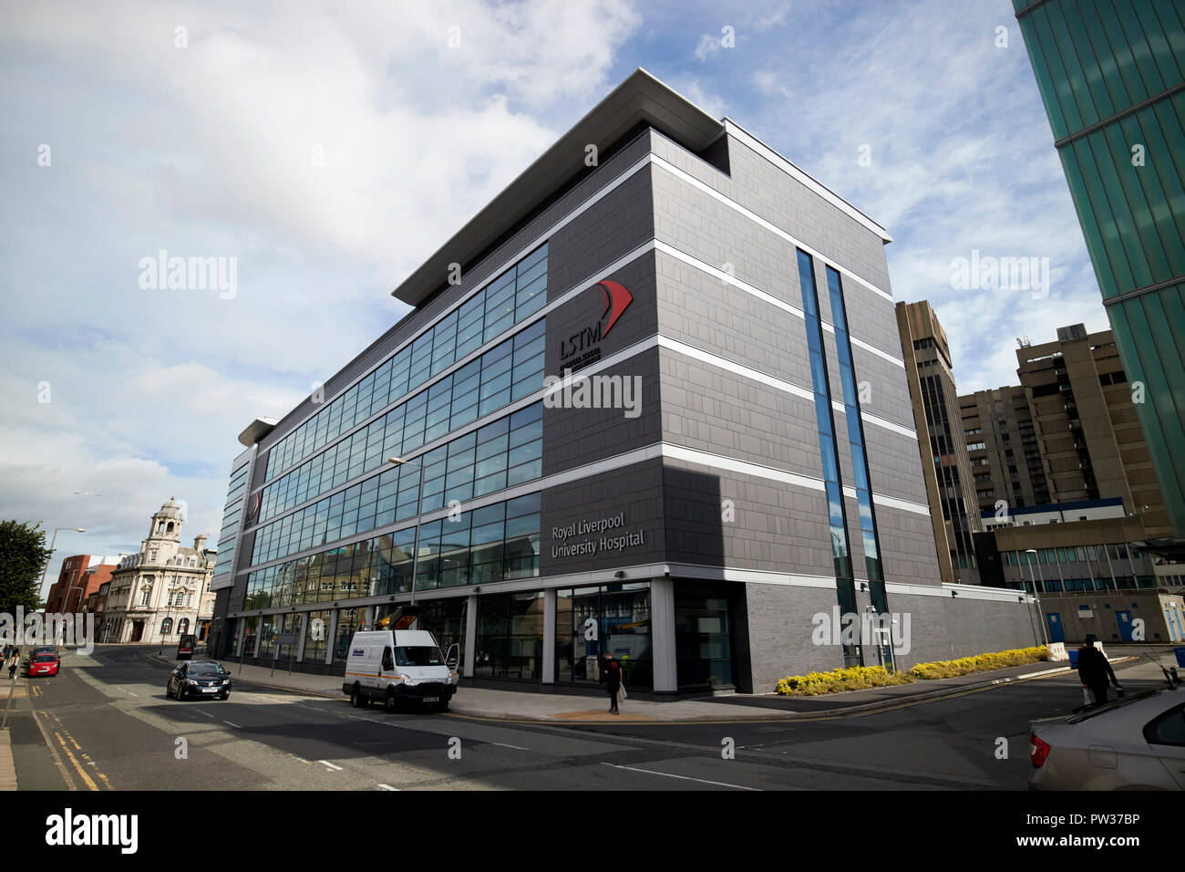 Das gaspedal Gebäude LSTM Liverpool Schule der tropischen Medizin an der Royal Liverpool University Hospital Gebäude Liverpool Merseyside England U Stockfoto