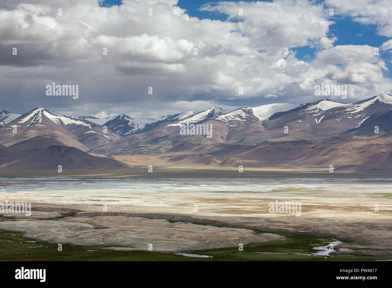 Schöne Landschaft von Tso Kar See in der Region Ladakh, Indien Stockfoto