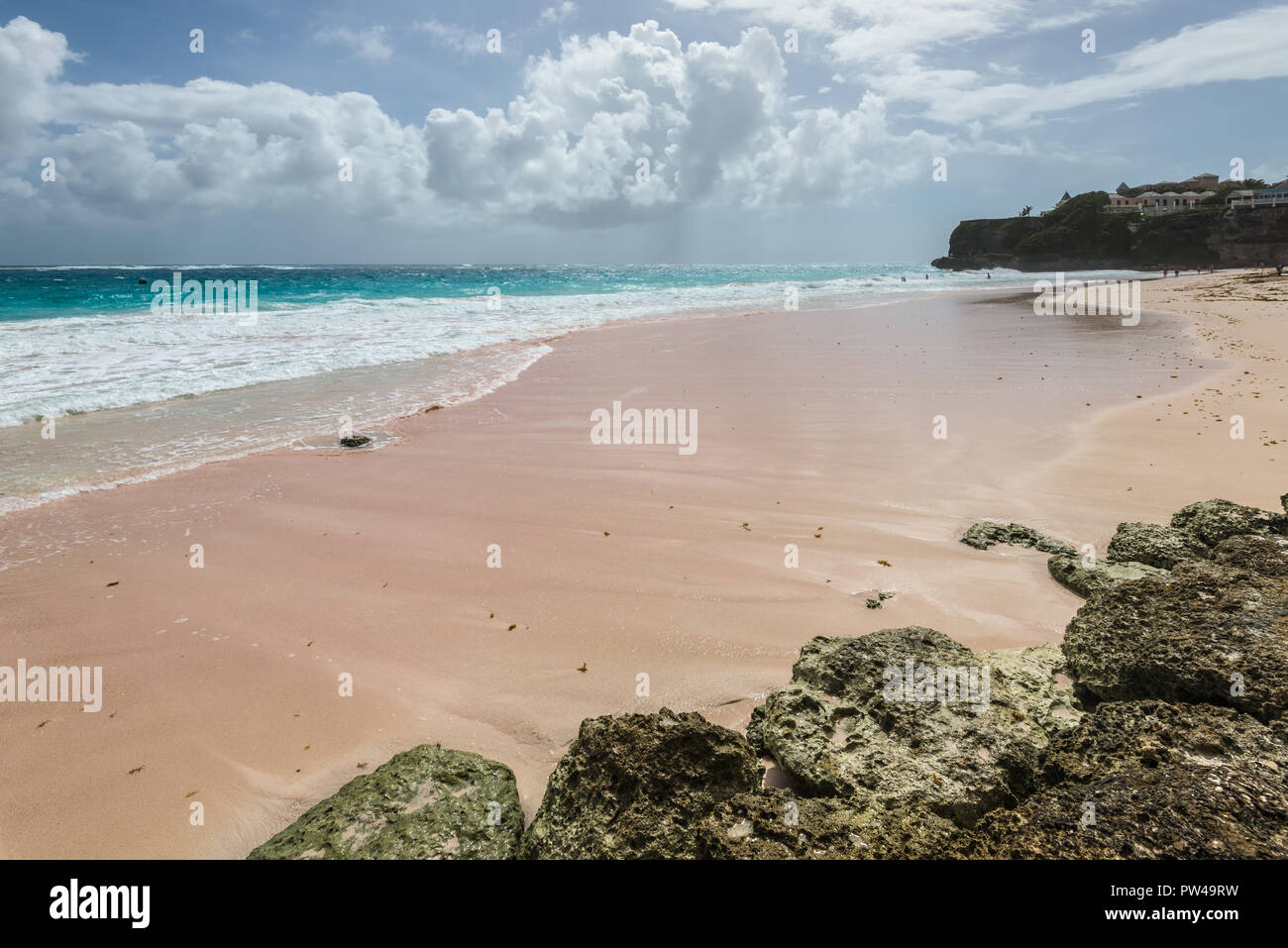 Tropischer Strand an der Karibik-Insel - Crane Beach, Barbados. Der Strand ist als eines der zehn besten Strände der Welt genannt worden und es hat die pi Stockfoto