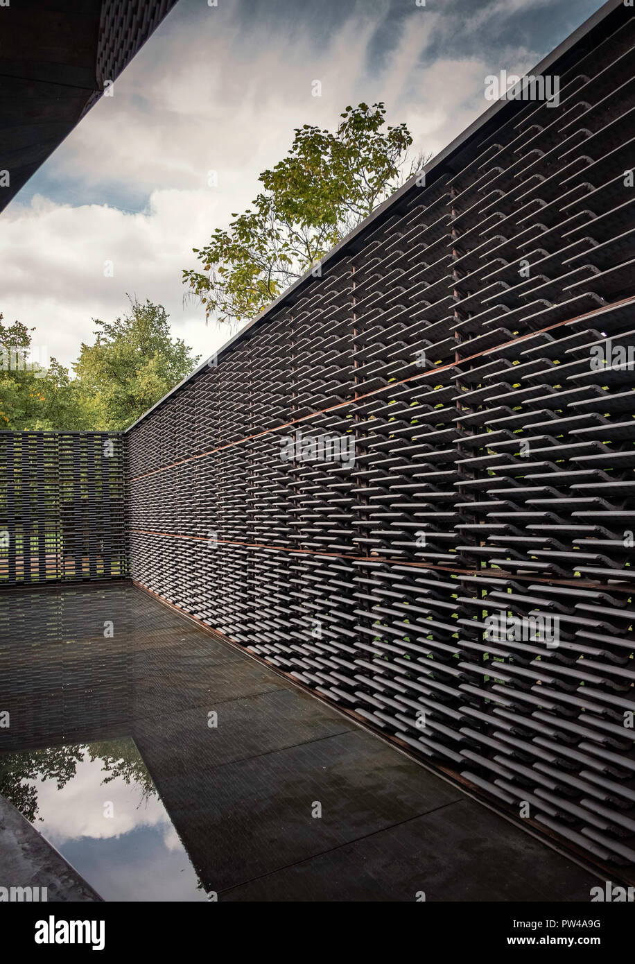 Das Innere der Serpentine Pavillon 2018, Kensington Gardens, London. Stockfoto