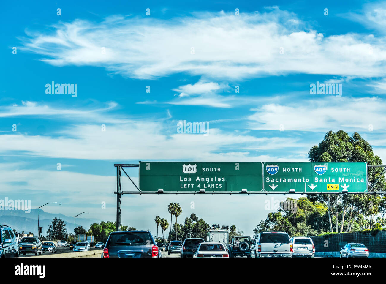 Los Angeles 101 Freeway Ziel Zeichen an einem sonnigen Tag, Kalifornien Stockfoto