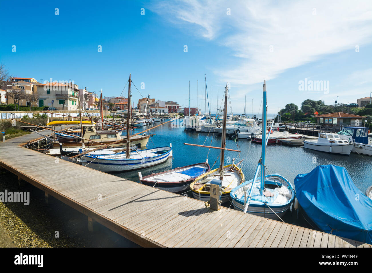 Kleine Boote in Stintino, Sardinien Stockfoto