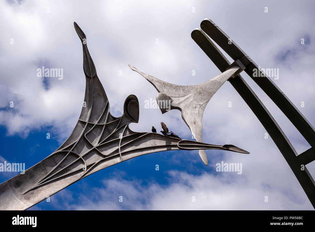 Stephen's Broadbent (2002) Empowerment Skulptur in Lincoln City Square, Lincoln, Großbritannien Stockfoto