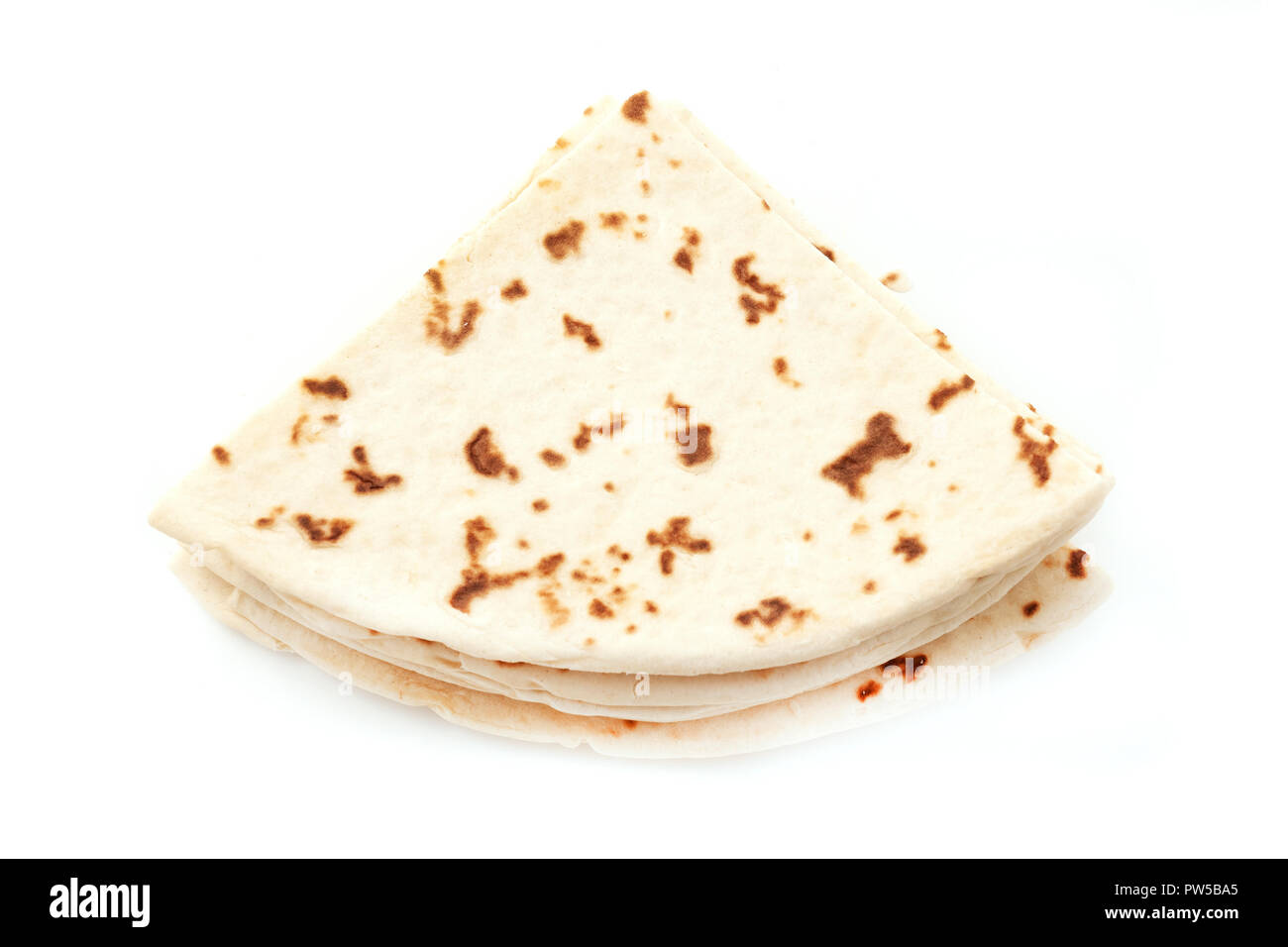 Pita-Brot auf weißem Hintergrund Stockfoto