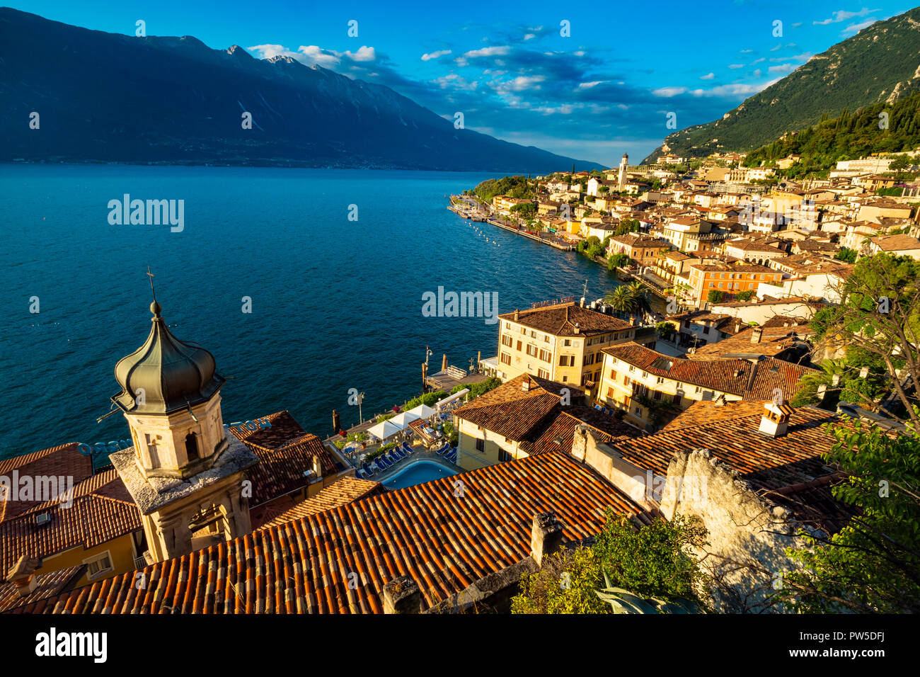 Limone sur Gardasee, Gardasee, Provinz Brescia, Italien Stockfoto