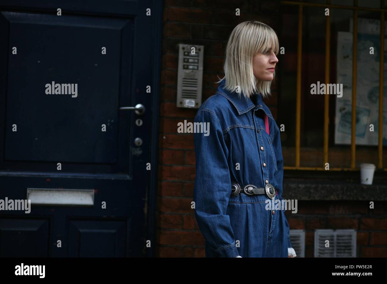 Street Style, Frühling Sommer 2019. London Fashion Week - Sept. 2018 Stockfoto