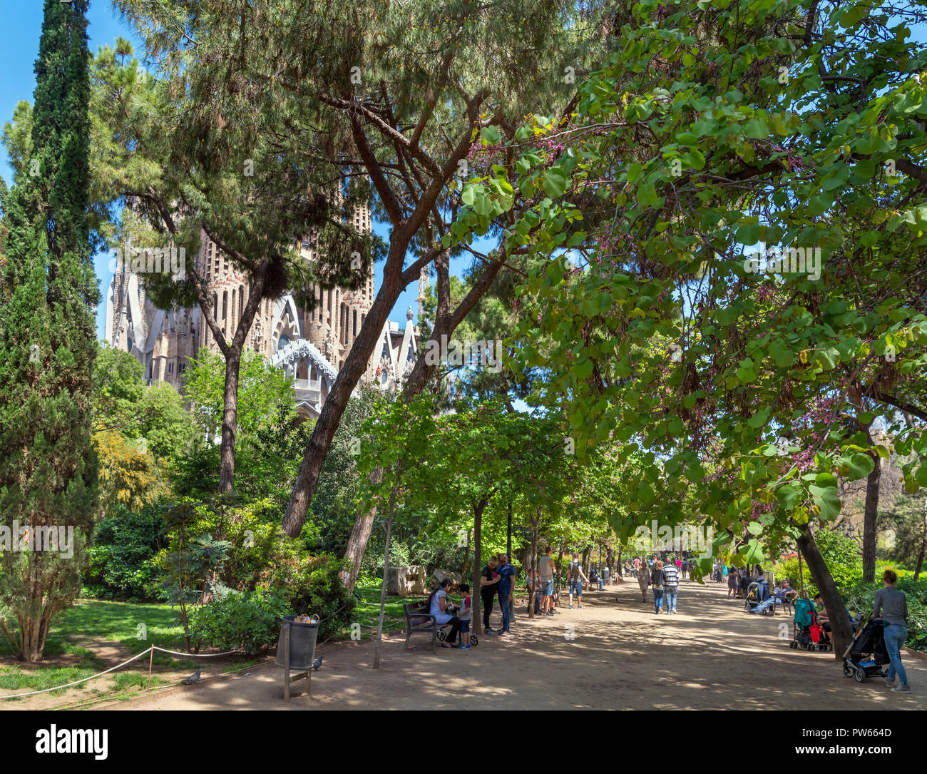 Placa de la Sagrada Familia vor der Basílica ich Temple Expiatori de la Sagrada Familia, Barcelona, Spanien Stockfoto