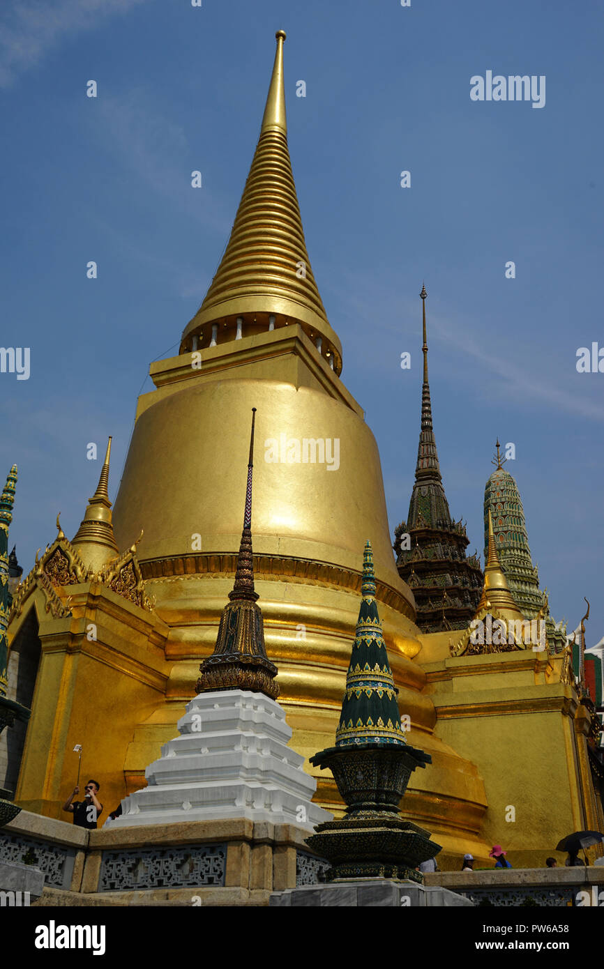Phra Chedi, Siratana Reliquienschrein, Wat Phra Kaeo, Großer Palast, Ko Ratanakosin, Bangkok, Thailand, Asien Stockfoto