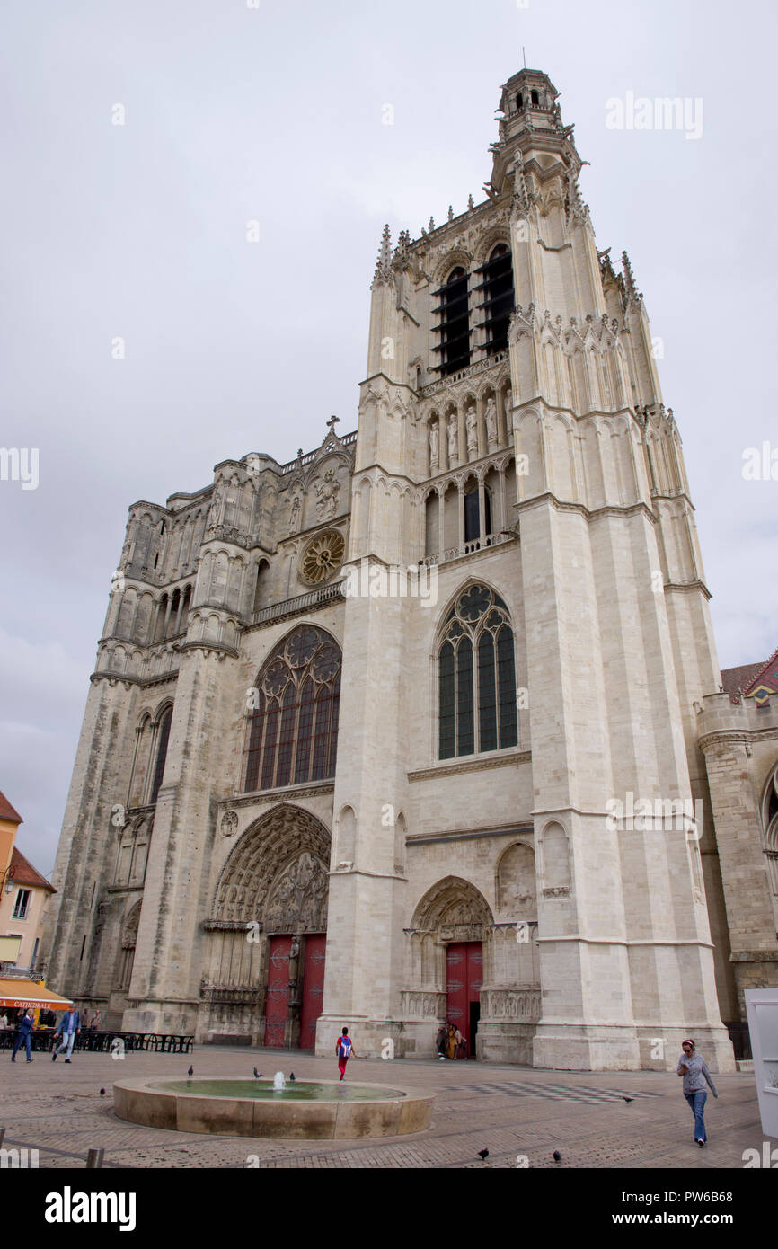 Kathedrale von Sens Stockfoto