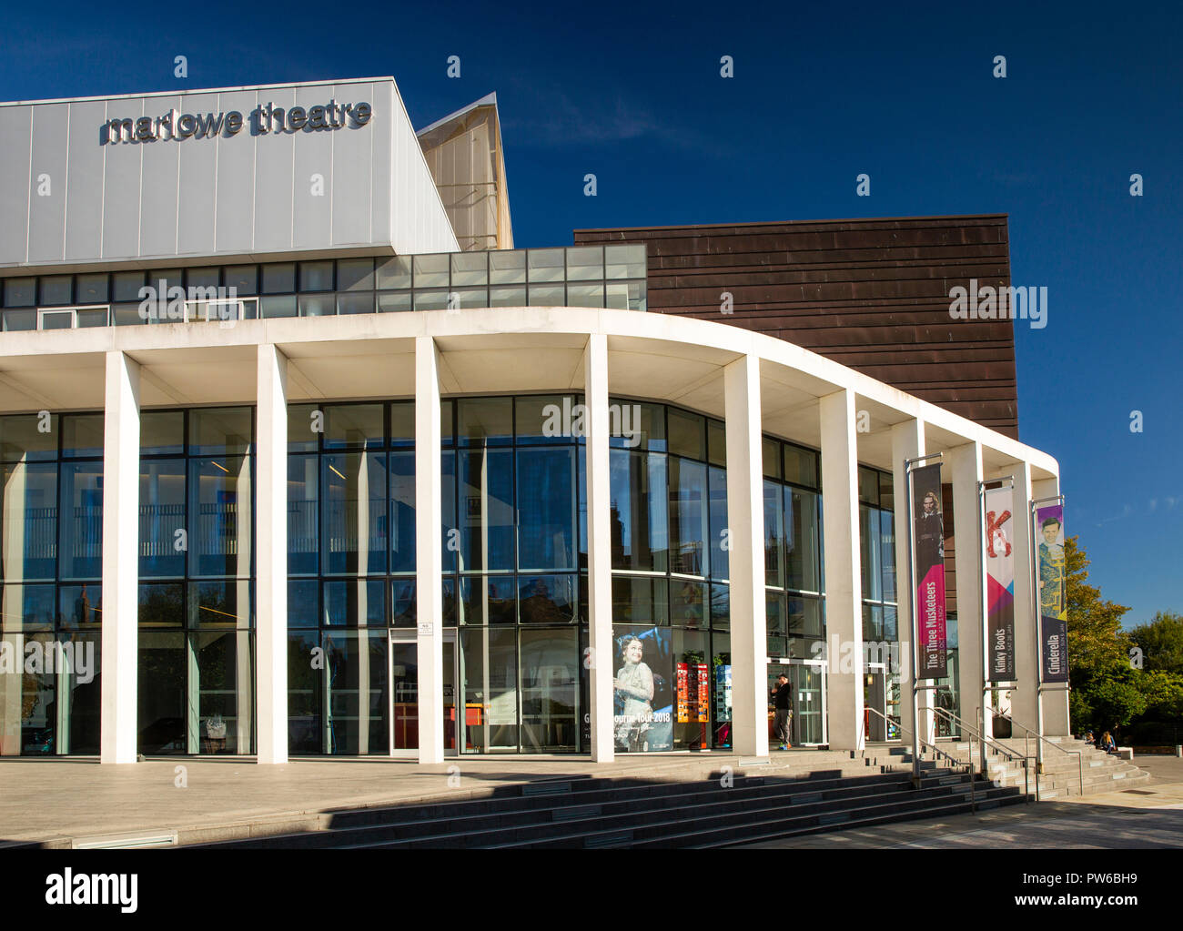 UK, Kent, Canterbury, die Brüder, Marlowe Theatre, Eingang Stockfoto