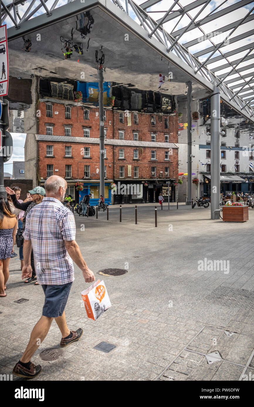 Szene, in der John Street, Waterford, Irland, Europa. Stockfoto