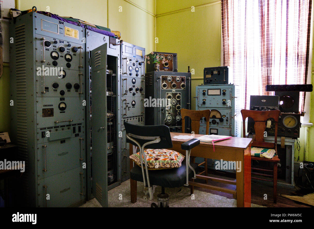 Anzeige der wissenschaftlichen Überwachung Ausrüstung auf atomarer Test site Maralinga an National Trust Ceduna School House Museum verwendet, Ceduna SA Stockfoto