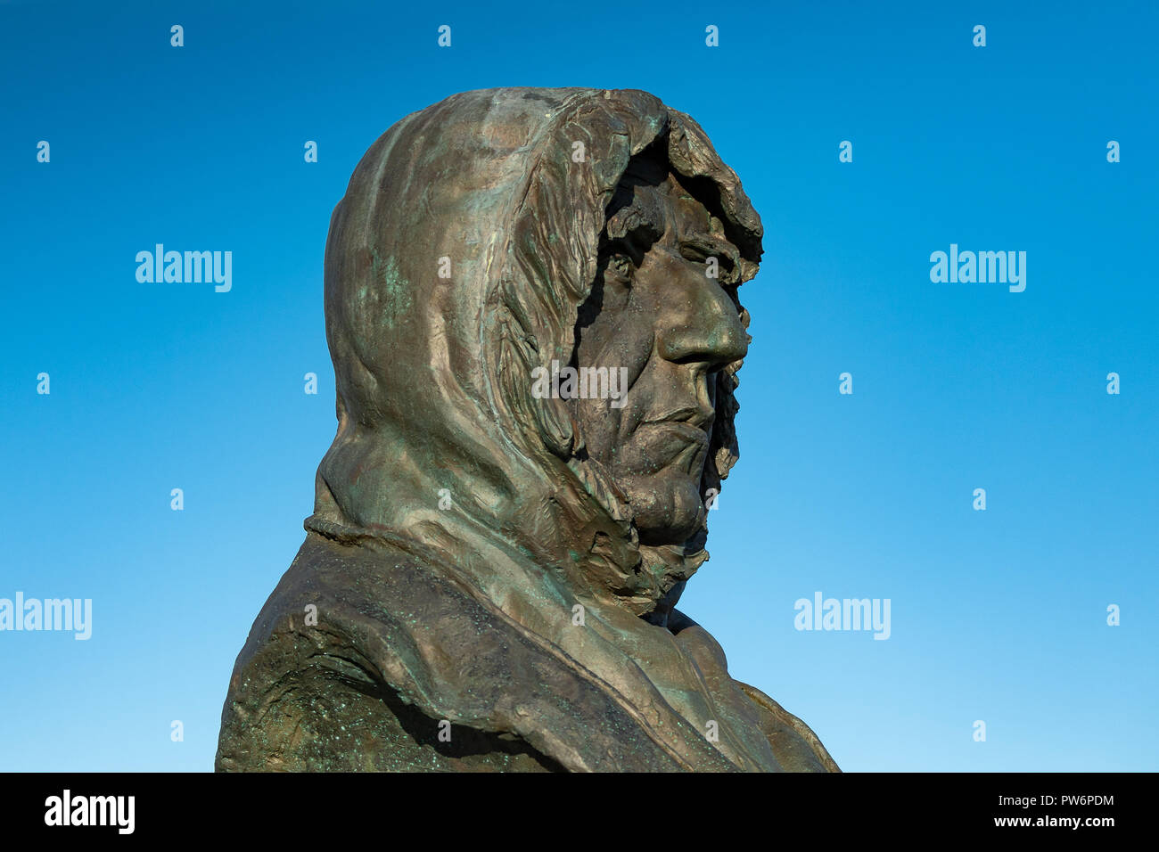 Büste von der norwegische Polarforscher Roald Amundsen, Ny-Ålesund, Spitzbergen, Island, Spitzbergen Stockfoto