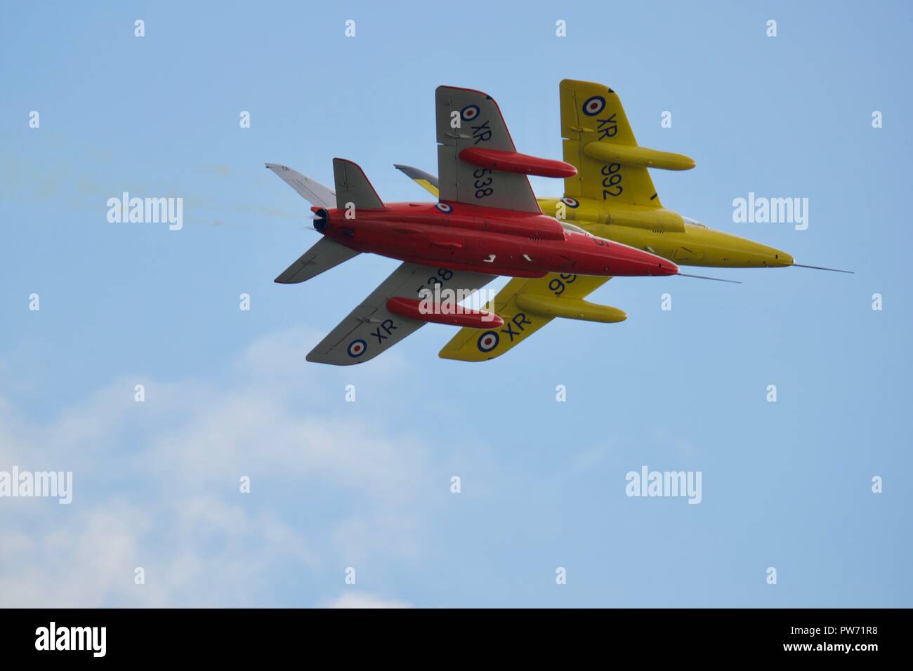 Paar Gnat T.1 jets am IWM Duxford Schlacht von Großbritannien Airshow am 23. September 2018 fliegen Stockfoto