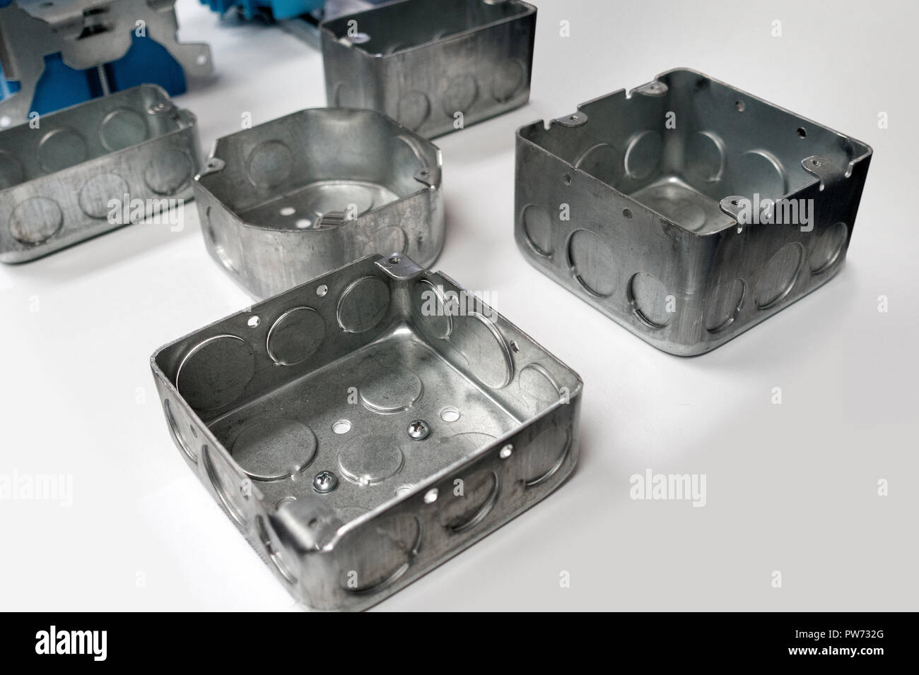 Edelstahl elektrische Felder für Deckenlicht, Lüfter, Schalter und Buchsen/Anschlüsse Stockfoto