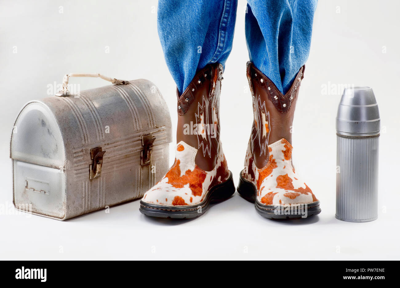 Lunchbox für die Schule mit Junge in Cowboy Stiefel. Stockfoto