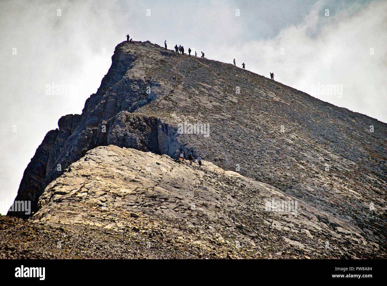 Zentral Griechenland, Olymp, das Erreichen der Skala Gipfel (2.820 m. hoch), auf dem Weg der E4 Europäischer Fernwanderweg auf die höchsten Gipfel Stockfoto