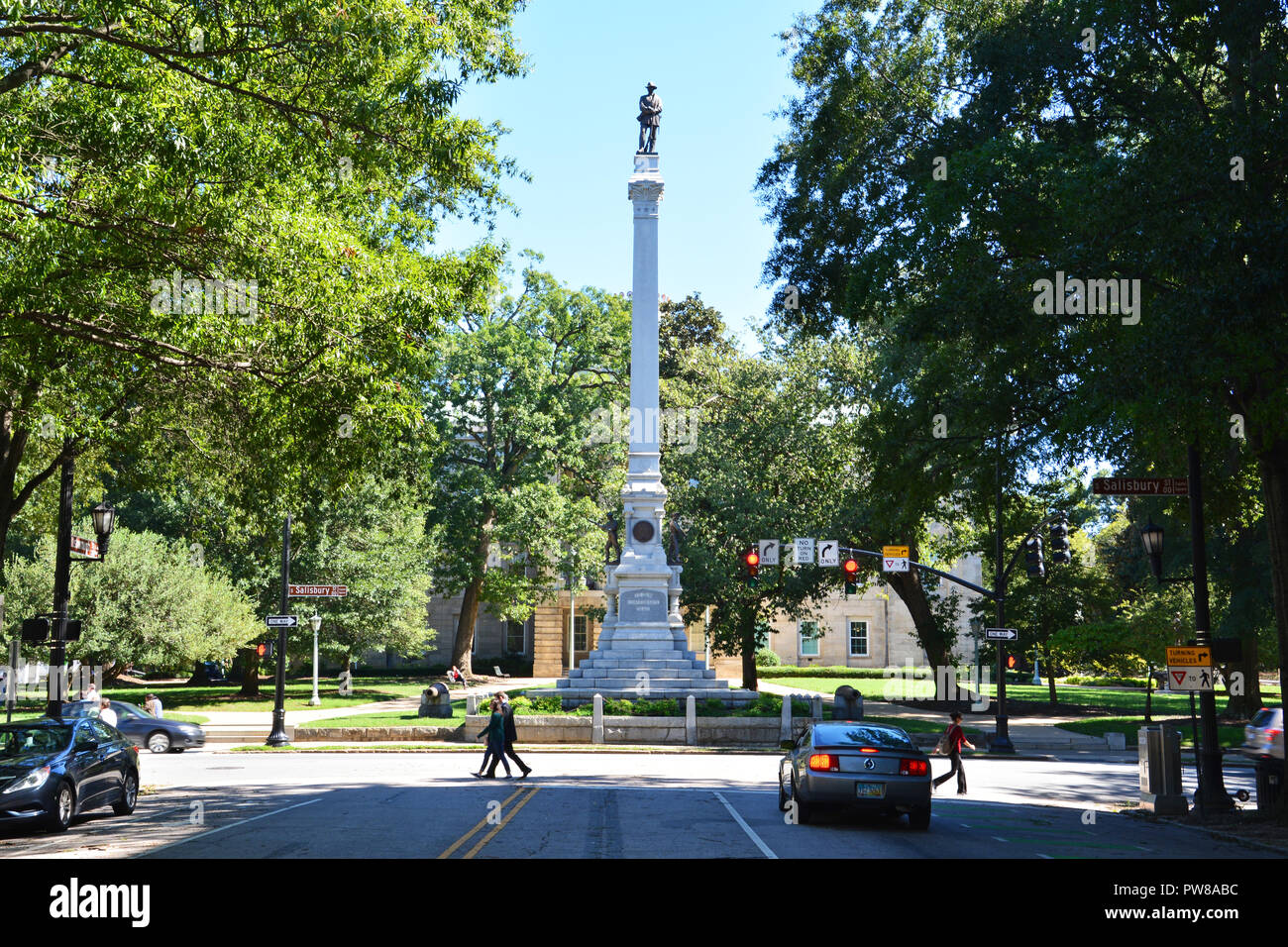Die Konföderierten War Memorial in Union Park außerhalb der North Carolina State Capitol Gebäude in der Innenstadt von Raleigh. Stockfoto