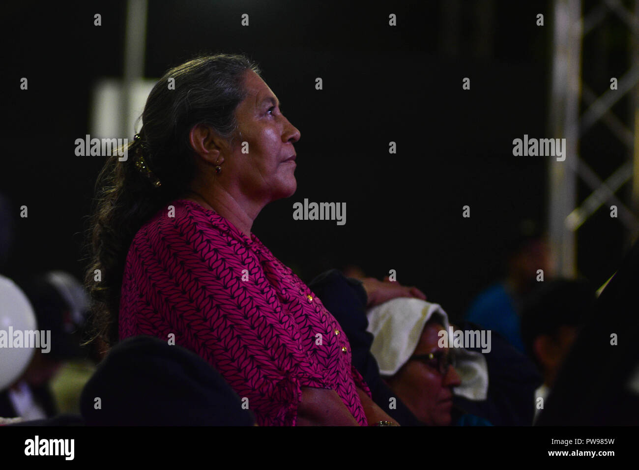 San Salvador, El Salvador, 14. Oktober, 2018, Papst Franziskus erklärt Oscar Arnulfo Romero ein Heiliger, Tausende an der Kathedrale San Salvador gefeiert. Credit: Camilo Freedman Credit: Camilo Freedman/Alamy leben Nachrichten Stockfoto