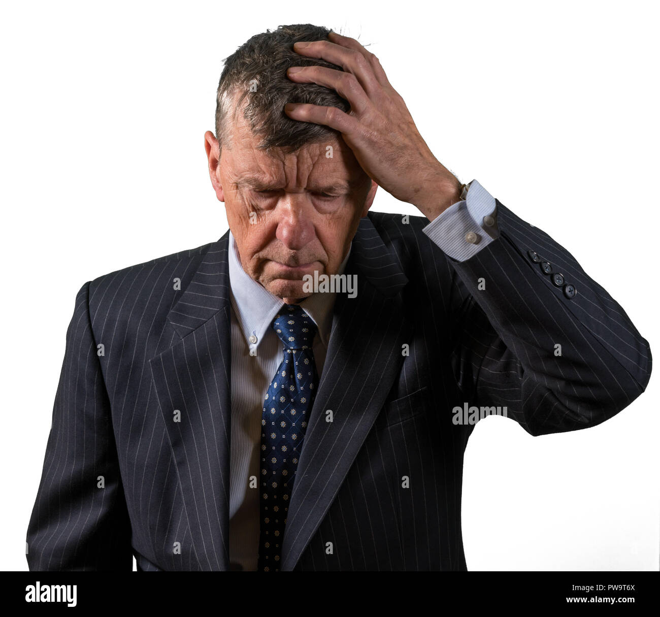 Vorderansicht des Senior kaukasischen Mann besorgt und ängstlich Stockfoto