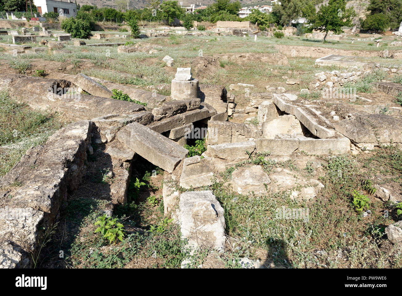 Die Ablassschraube der Agora, die Regenwasser und frisches Wasser aus dem Larissa Hill in die Agora, Argos, Peloponnes, Griechenland. Der Abfluss war Init Stockfoto