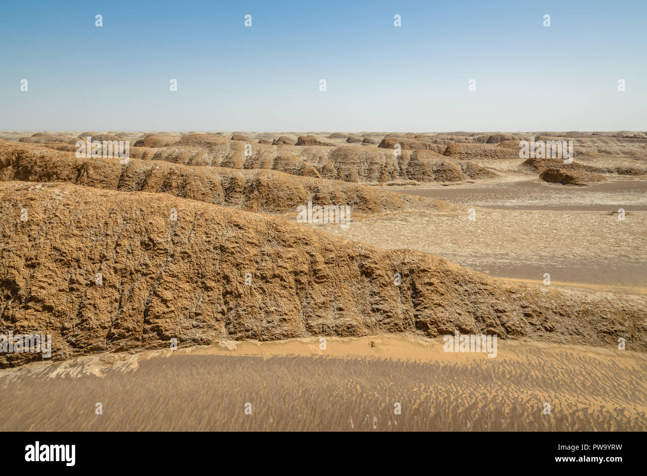 Eggshaped Hügel in der Wüste Dasht-e Lut, Iran - eines der UNESCO-Welterbe Stockfoto