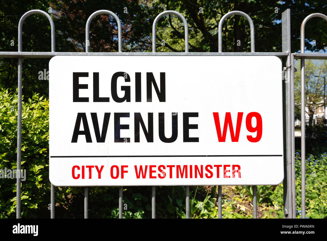 Straßenschild, Elgin Avenue, Maida Vale, Westminster, London, England, Vereinigtes Königreich Stockfoto