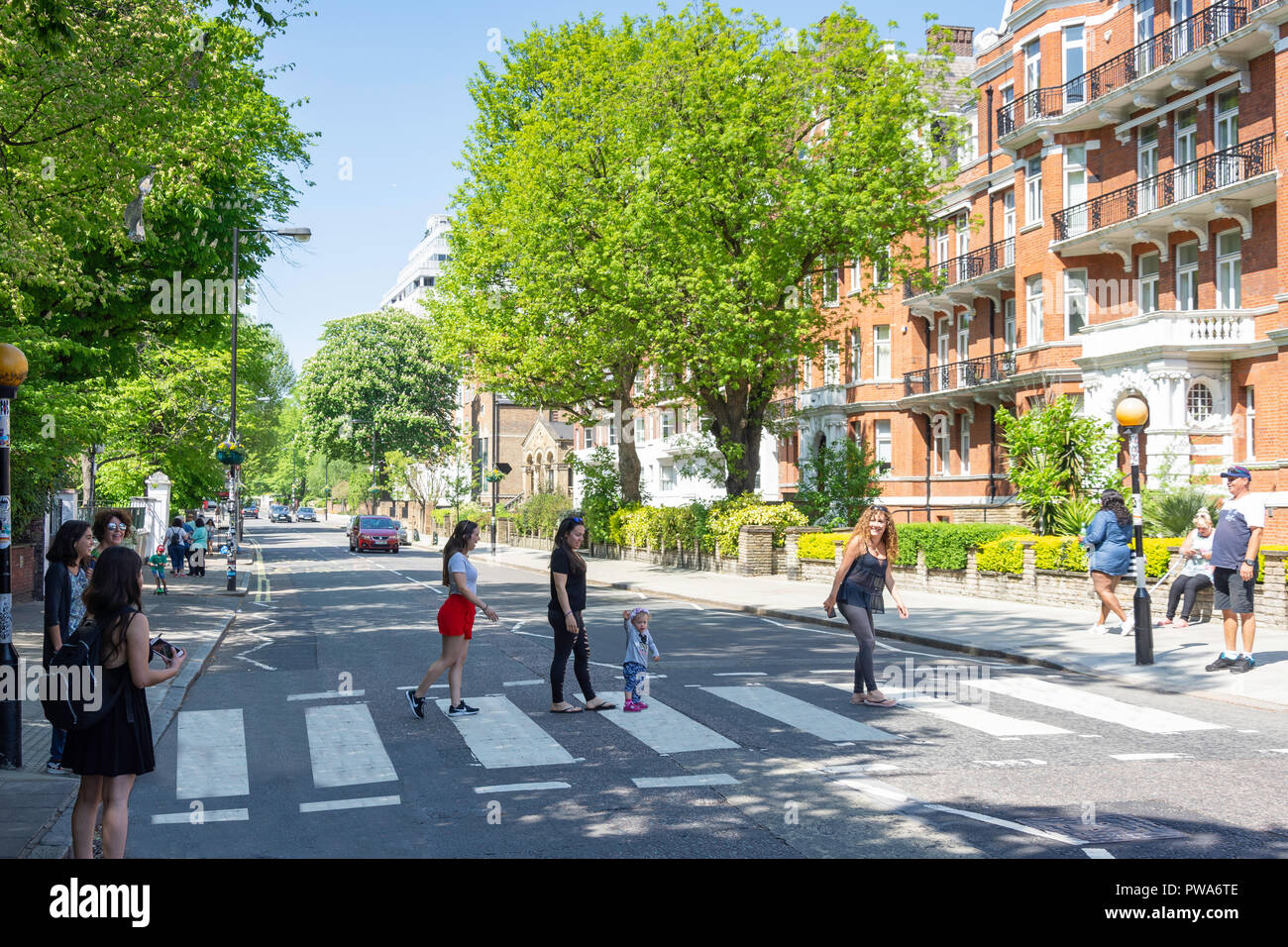 Beatles Abbey Road Fußgängerübergang, Abbey Road, St John's Wood, Westminster, London, England, Vereinigtes Königreich Stockfoto