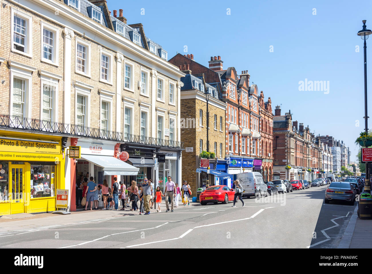 St John's Wood High Street, St John's Wood, Westminster, London, England, Vereinigtes Königreich Stockfoto