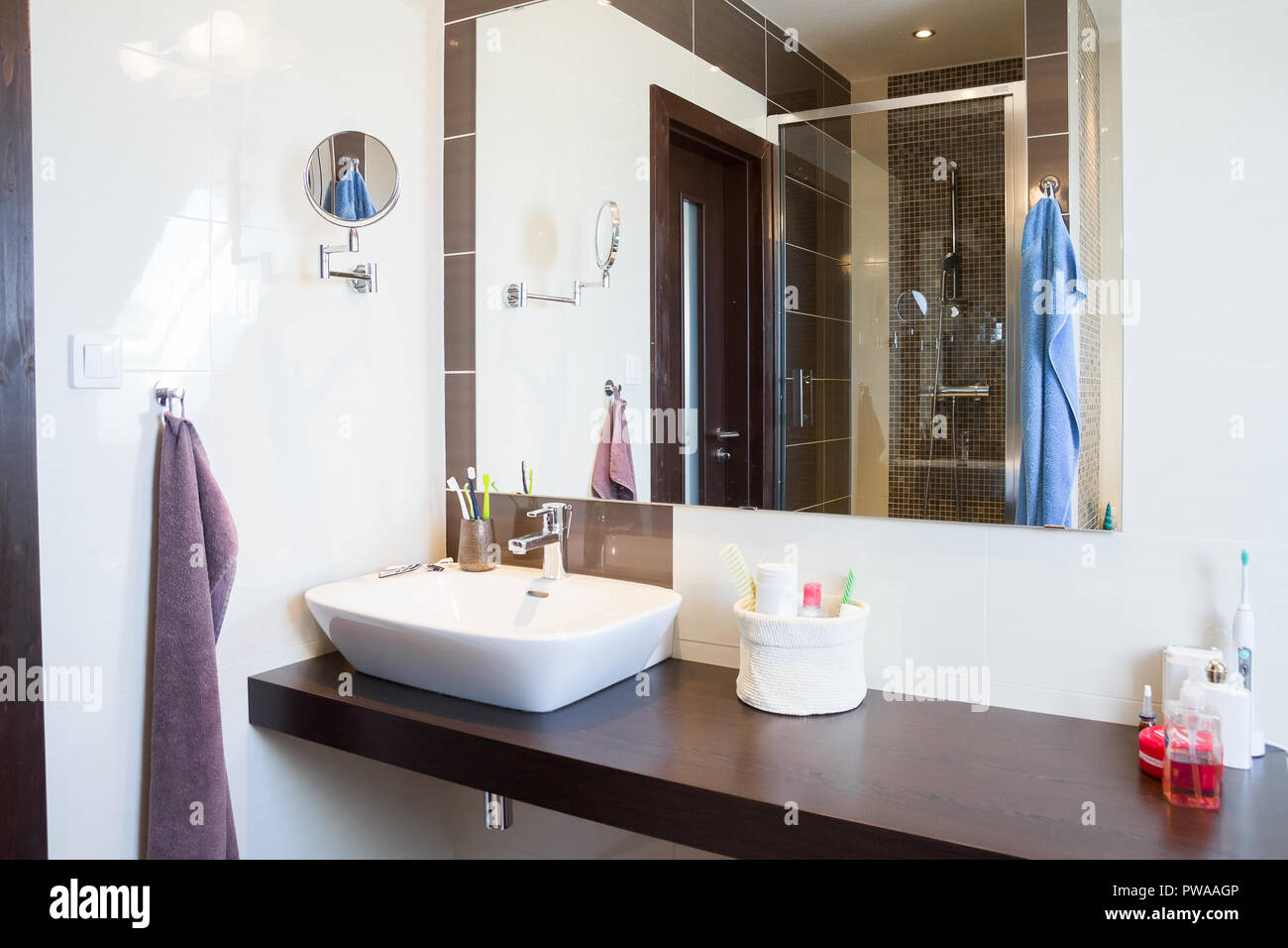 Moderne Badezimmer design Stockfoto