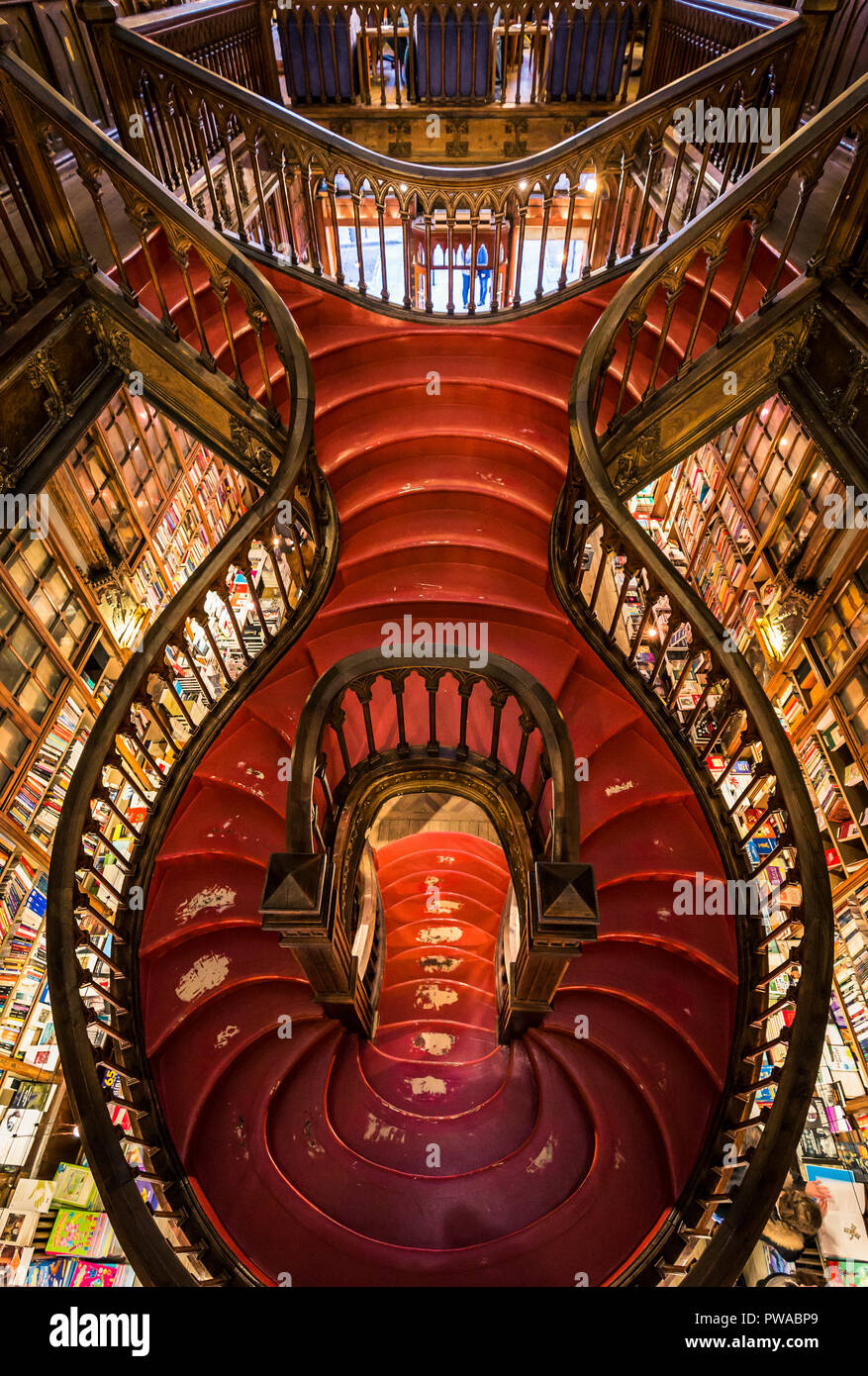 Die schönen alten Book Store Livraria Lello in Porto, Portugal Stockfoto
